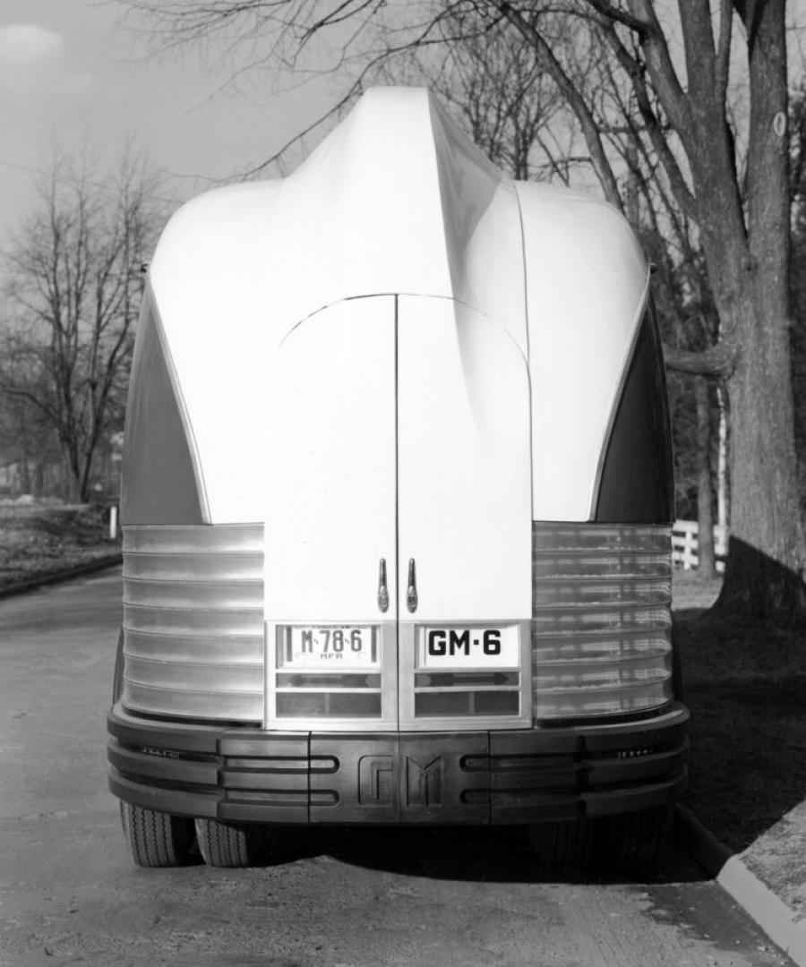  GM Futurliner 1940 года  (фото 19 из 66)
